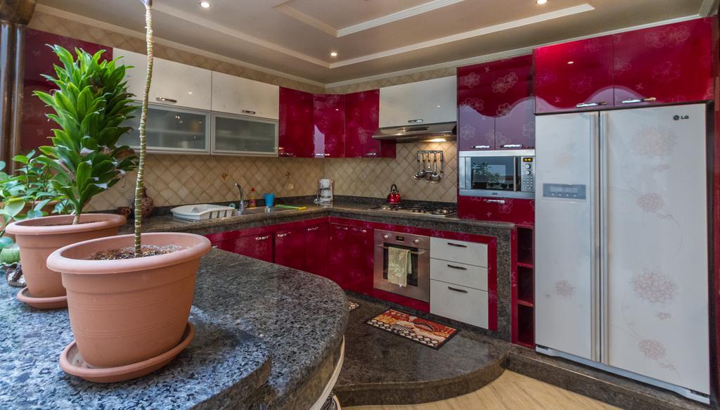 Umbrella Holidays L 1Bd Room L Dcheira Екстер'єр фото